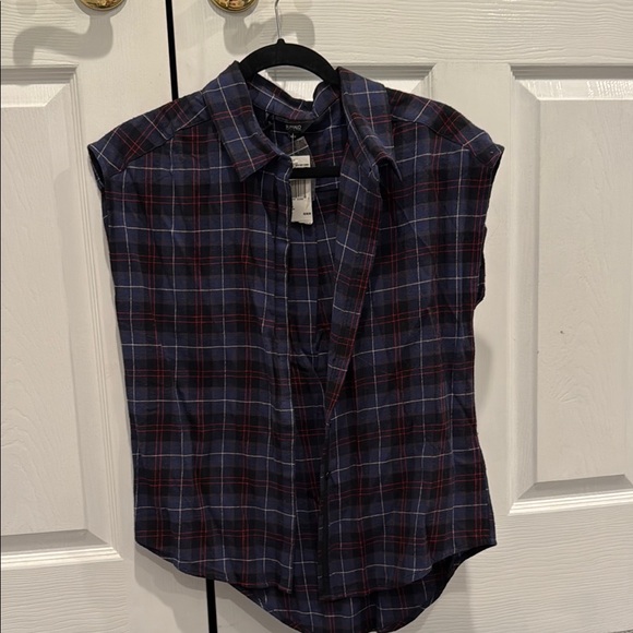 Express Plaid Sleeveless Shirt - Picture 1 of 2